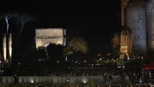 Droga Krzyżowa w Koloseum