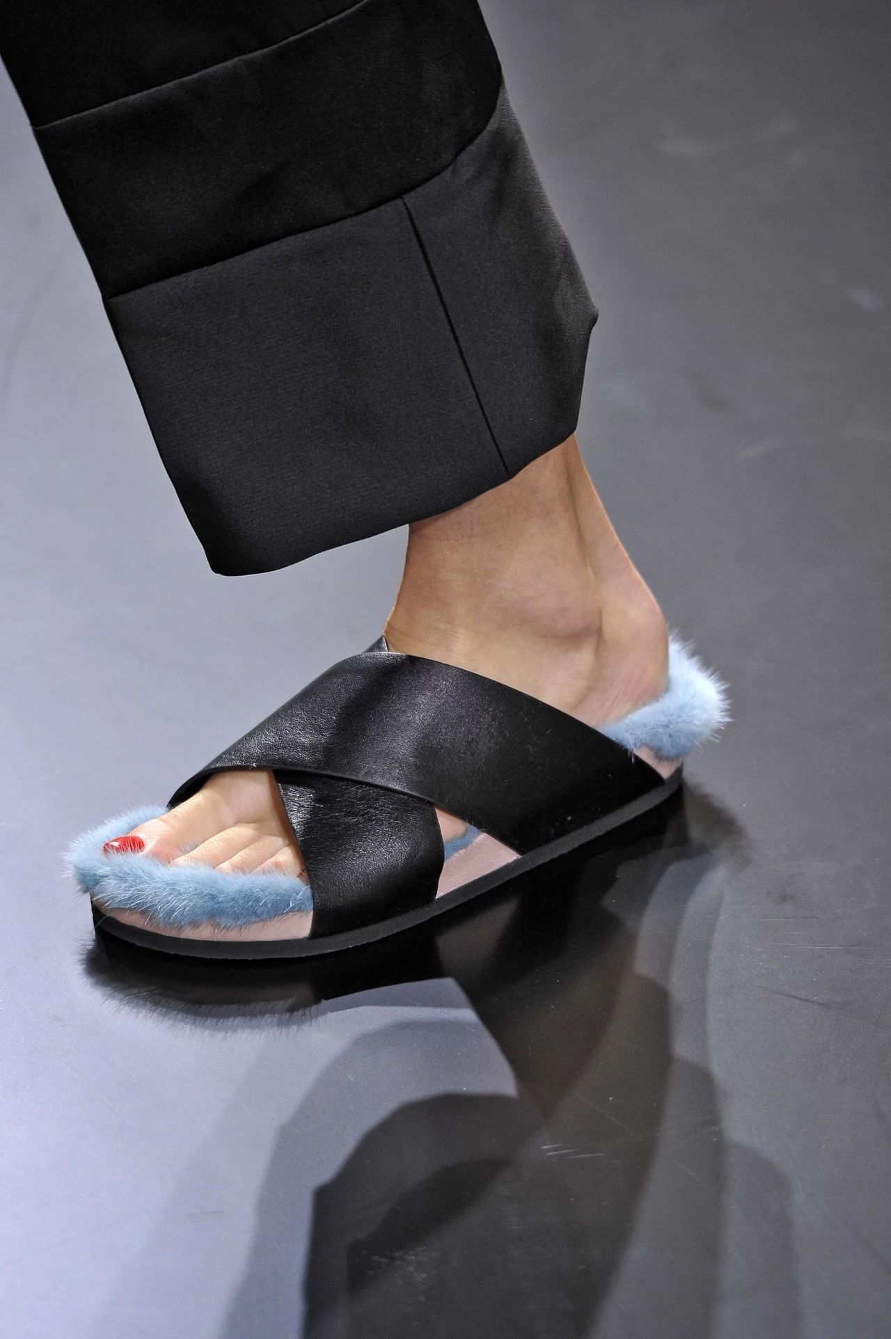 Czy podobają ci się takie buty? Czy podobają ci się takie buty?