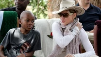 Madonna w Malawi. Na zdjęciu z adoptowanym synem Davidem.