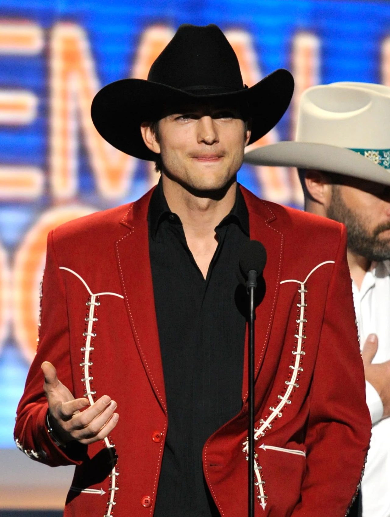Ashton Kutcher Ashton Kutcher