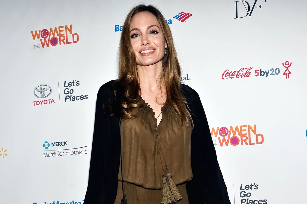 Podoba ci się Angelina Jolie w takiej stylizacji? Podoba ci się Angelina Jolie w takiej stylizacji?