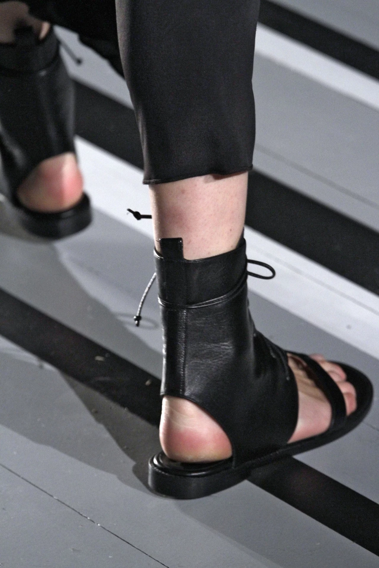 Podobają ci się takie buty? Podobają ci się takie buty?
