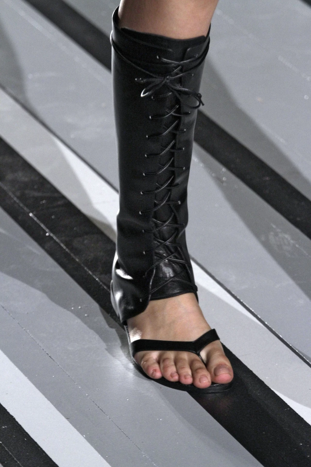 Podobają ci się takie buty? Podobają ci się takie buty?