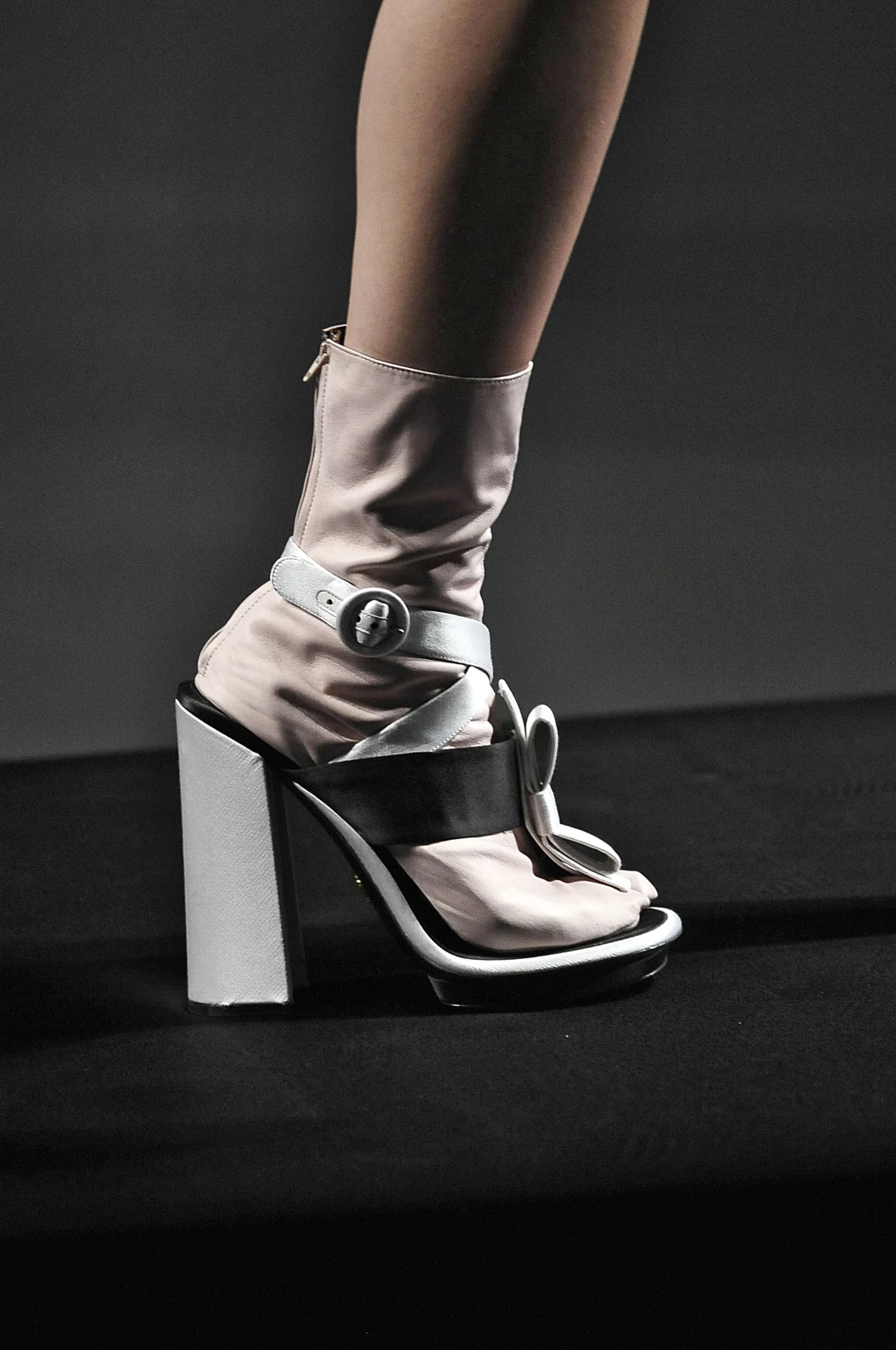Podobają ci się takie buty? Podobają ci się takie buty?