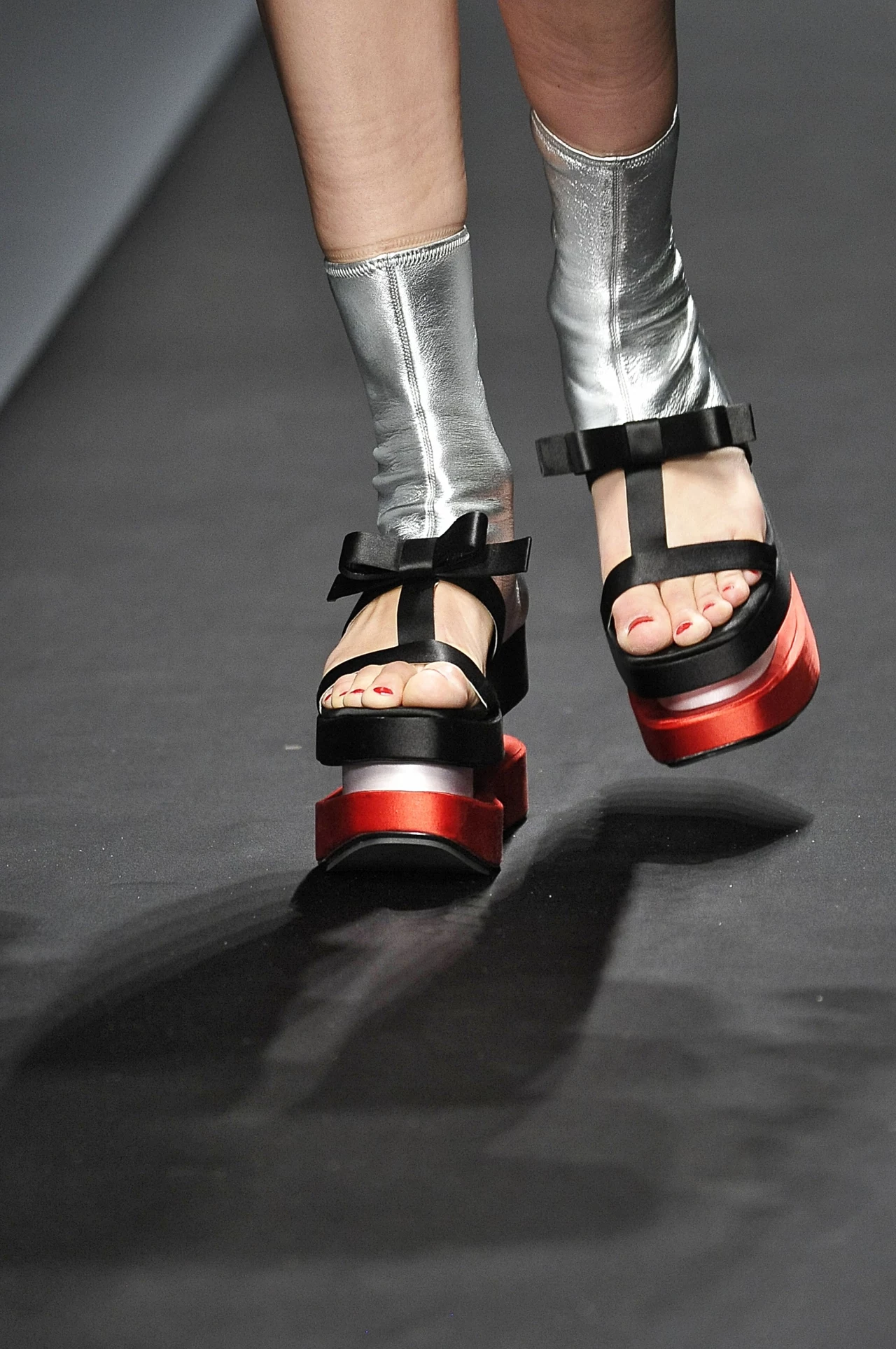 Podobają ci się takie buty? Podobają ci się takie buty?