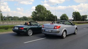 Megane jest znacznie bardziej komfortowe od Mazdy, nie dostarcza jednak tyle przyjemności z jazdy.