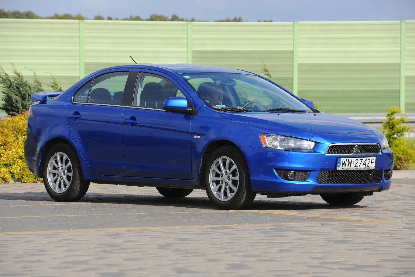 Mitsubishi Lancer Mitsubishi Lancer