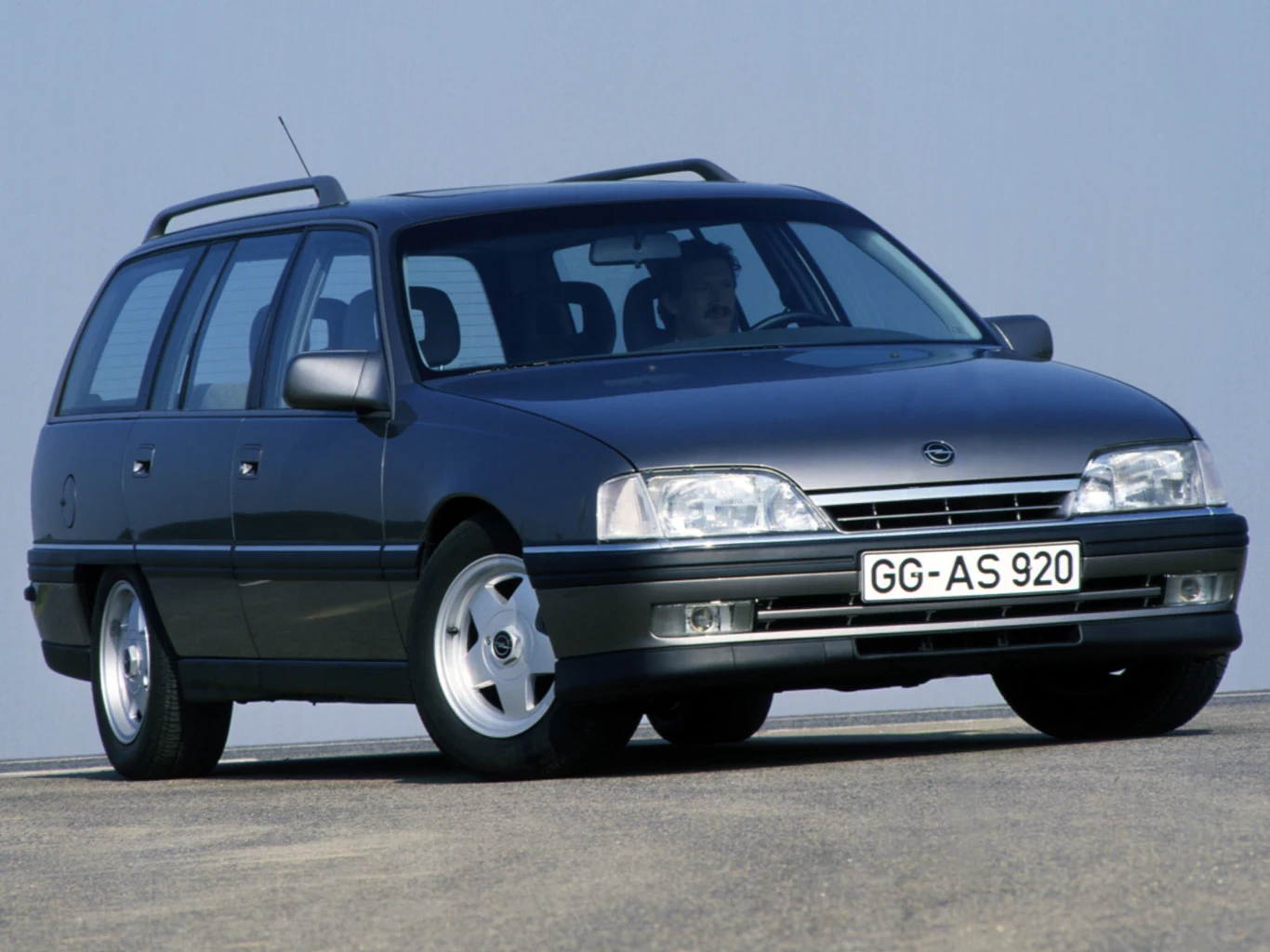 Opel Omega A Opel Omega A