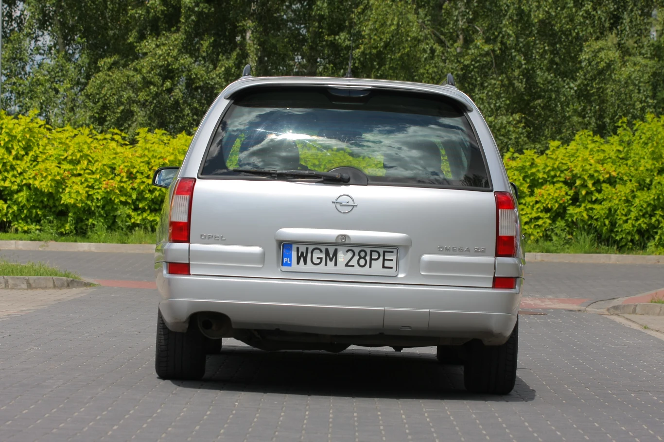 Opel Omega B po liftingu (2000-2003) Opel Omega B po liftingu (2000-2003)
