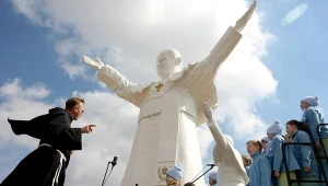 Odsłonięcie największego na świecie pomnika Jana Pawla II