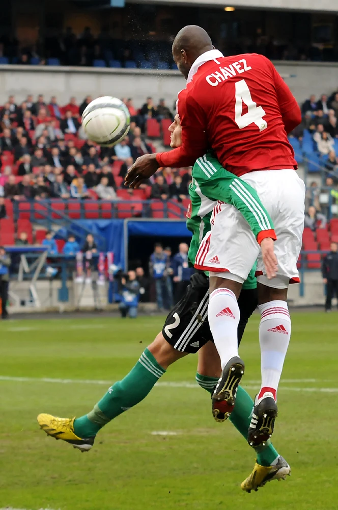 Wisła po dobrym meczu przegrała w Krakowie z Legią Warszawa 1-2 Wisła po dobrym meczu przegrała w Krakowie z Legią Warszawa 1-2