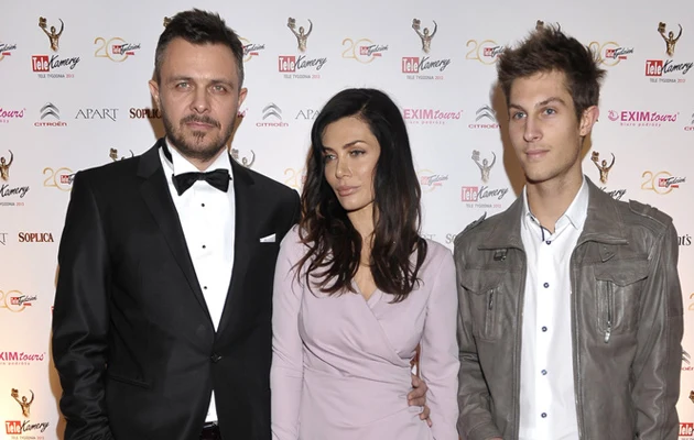 Marek i Ewa Bukowscy z synem