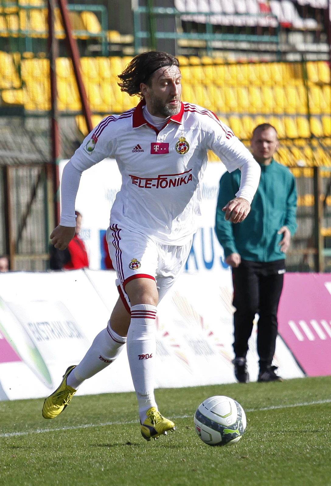 Jagiellonia zremisowała na własnym stadionie z Wisłą Kraków 2-2 Jagiellonia zremisowała na własnym stadionie z Wisłą Kraków 2-2