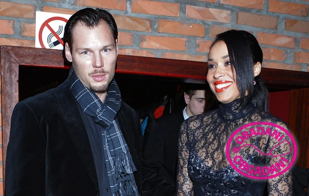 Omenaa Mensah z mężęm