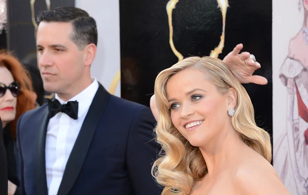 Jim Toth, Reese Witherspoon