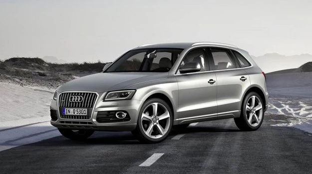 Audi Q5 zadebiutowało w 2008 roku. Cztery lata później zostało poddane liftingowi.