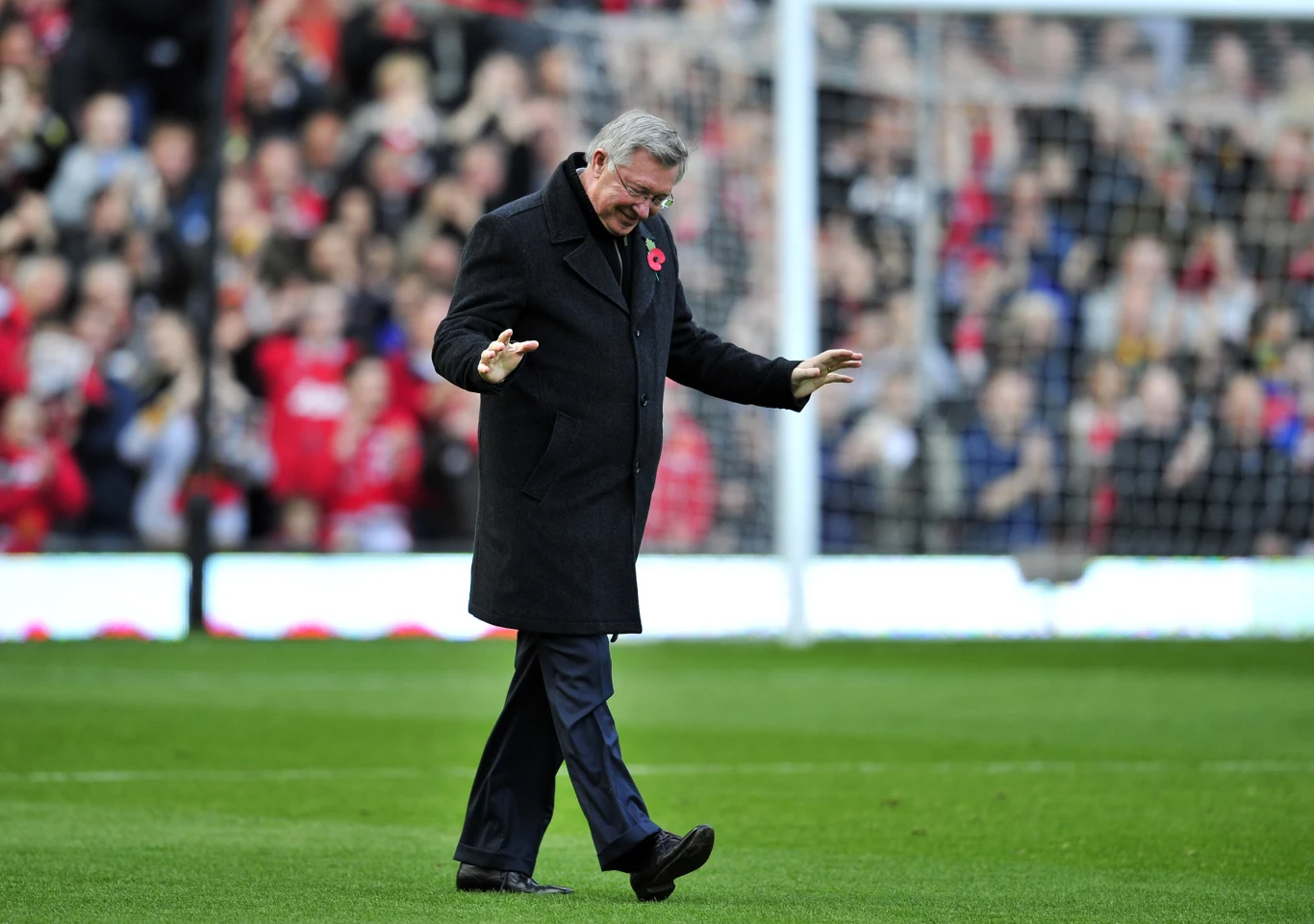 W tym sezonie zdobył z "Czerwonymi Diabłami" 13. w karierze mistrzostwo Anglii. Na liście jego dokonań znajdują się też m.in. dwa triumfy w Lidze Mistrzów, jeden w Pucharze Zdobywców Pucharów i pięć w Pucharze Anglii. Ogółem z MU wywalczył 38 trofeów.