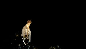 Figura Matki Bożej Fatimskiej  