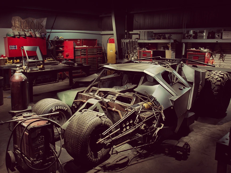 Batmobil (Tumbler) - fanowska kopia pojazdu Batmana z filmu Mroczny Rycerz weźmie udział w wyścigu Gumball 2013