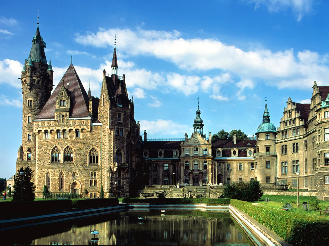 Zamek w Mosznej Zamek w Mosznej