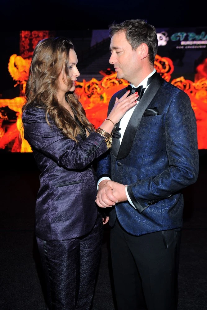 Jacek Rozenek z nową "koleżanką" Jacek Rozenek z nową "koleżanką"