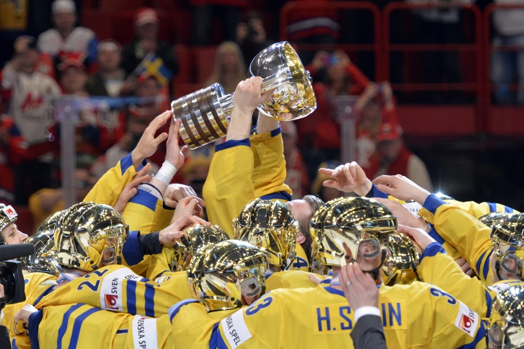 Ekipa "Trzech Koron" złoty medal wywalczyła po raz dziewiąty w historii. Poprzednio taki sukces świętowała w 2006 roku. Ekipa "Trzech Koron" złoty medal wywalczyła po raz dziewiąty w historii. Poprzednio taki sukces świętowała w 2006 roku.