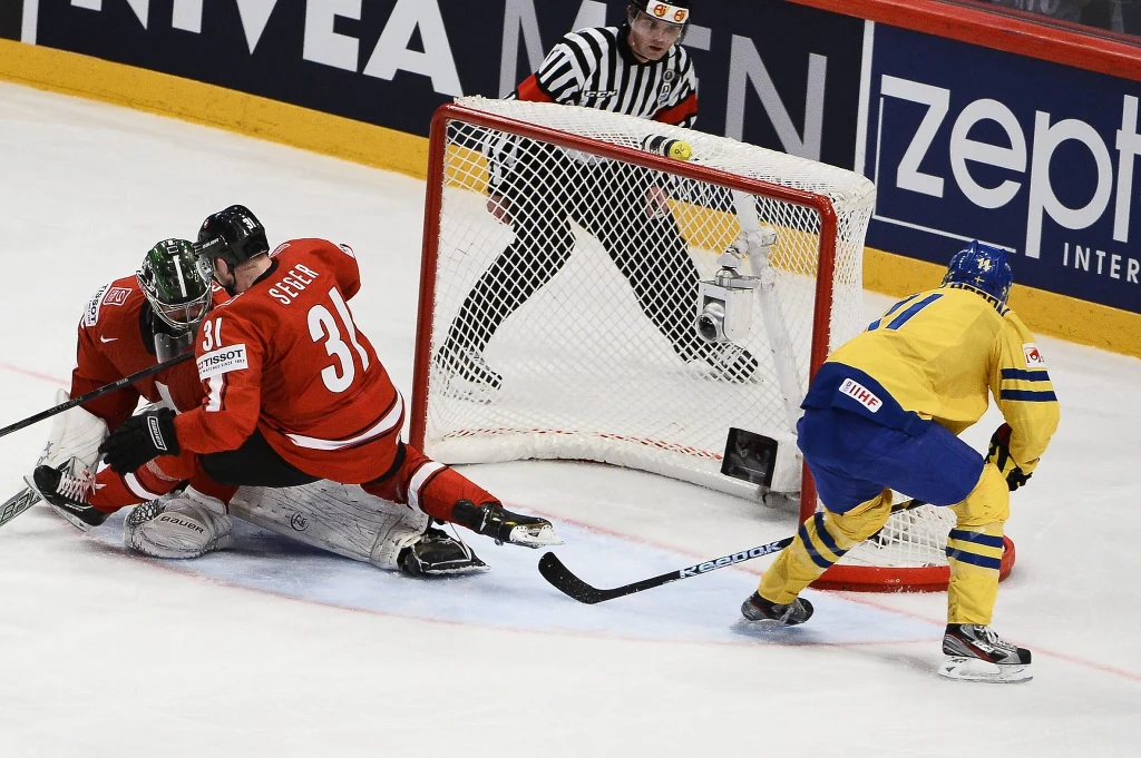 Ekipa "Trzech Koron" złoty medal wywalczyła po raz dziewiąty w historii. Poprzednio taki sukces świętowała w 2006 roku. Ekipa "Trzech Koron" złoty medal wywalczyła po raz dziewiąty w historii. Poprzednio taki sukces świętowała w 2006 roku.