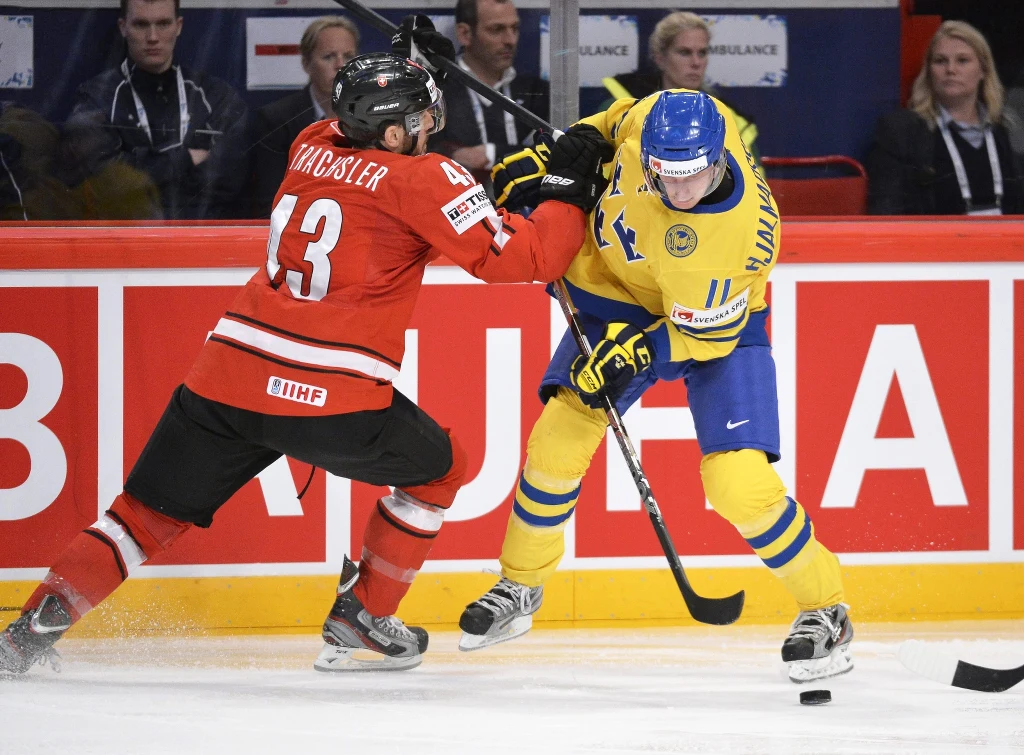 Ekipa "Trzech Koron" złoty medal wywalczyła po raz dziewiąty w historii. Poprzednio taki sukces świętowała w 2006 roku. Ekipa "Trzech Koron" złoty medal wywalczyła po raz dziewiąty w historii. Poprzednio taki sukces świętowała w 2006 roku.