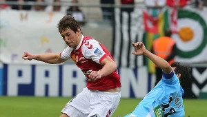 Grzegorz Krychowiak (przy piłce)