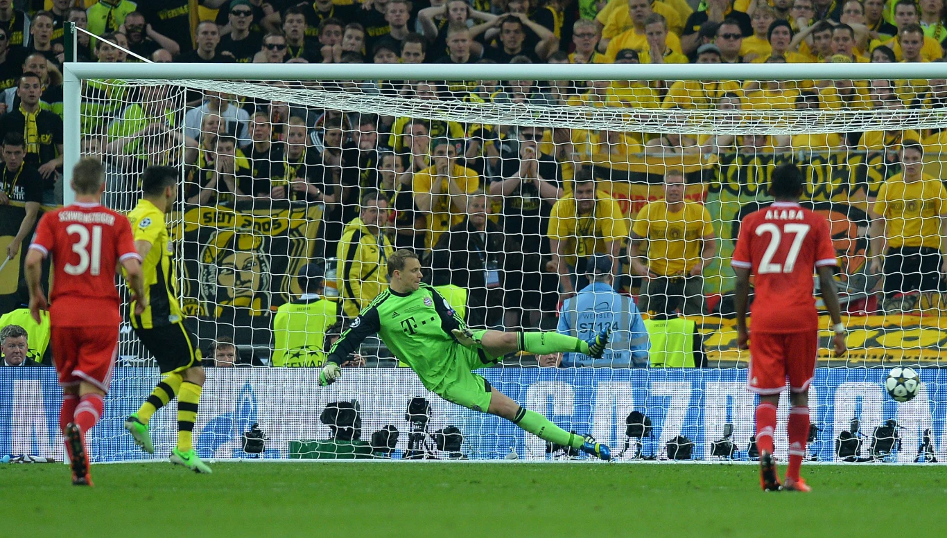 Zwycięskiego gola w 89. minucie zdobył Arjen Robben.