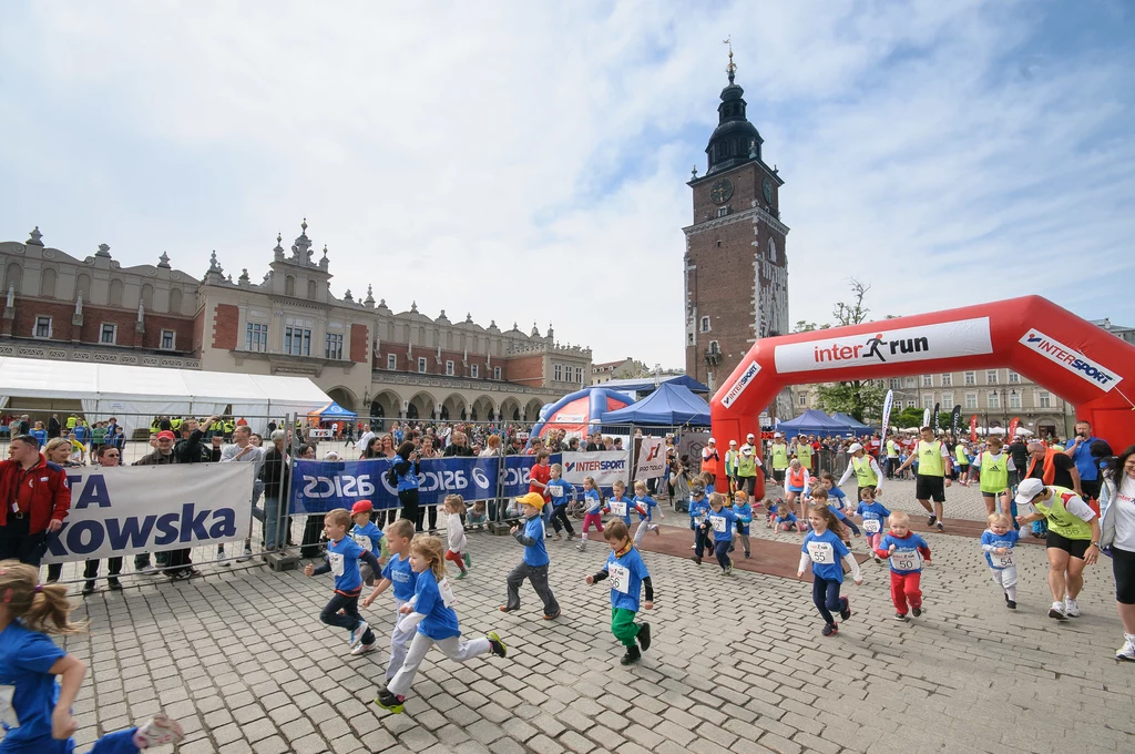 Milusińscy wystartowali w Biegu Przedszkolaków na dystansie 100 m.