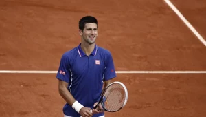 Novak Djoković jest w dobrym humorze na kortach Rolanda Garrosa.
