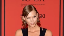 Jak podoba ci się taka szczupła Karlie Kloss?