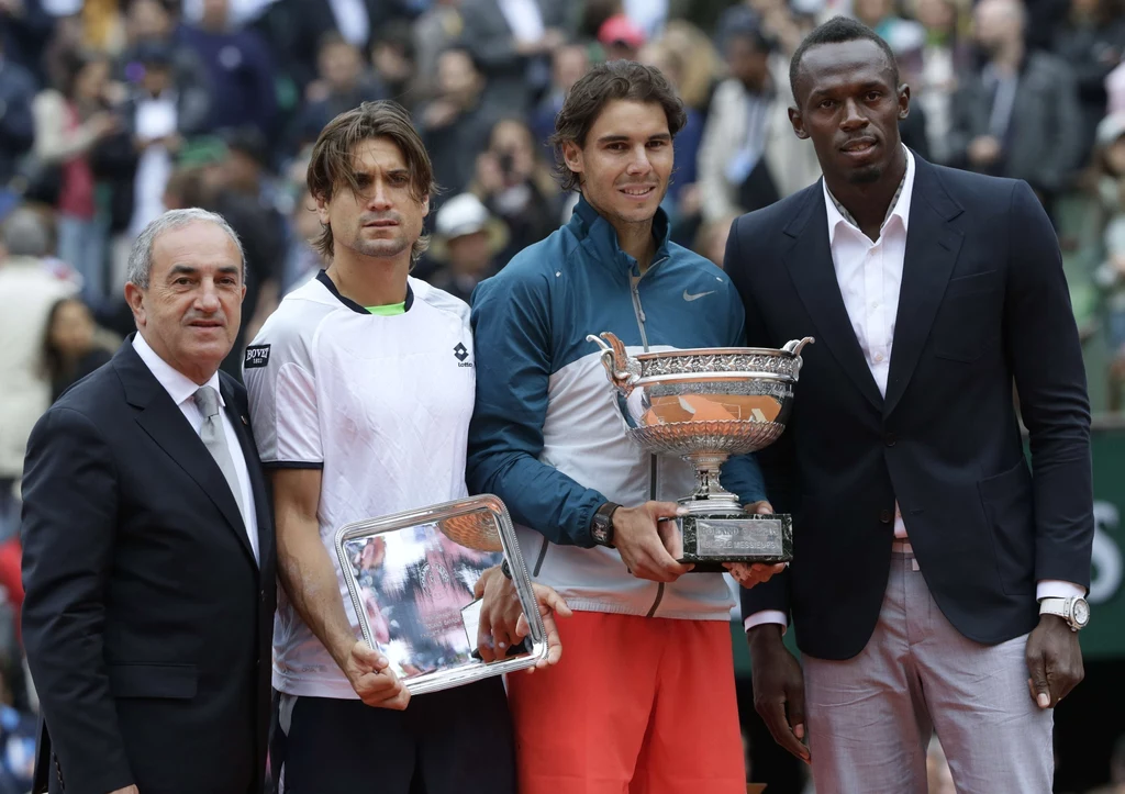 27-letni Nadal zdobył 12. tytuł w Wielkim Szlemie. Po raz dziewiąty wystąpił w stolicy Francji, gdzie przegrał dotychczas tylko jeden mecz - w 2009 roku w czwartej rundzie ze Szwedem Robinem Soederlingiem. 27-letni Nadal zdobył 12. tytuł w Wielkim Szlemie. Po raz dziewiąty wystąpił w stolicy Francji, gdzie przegrał dotychczas tylko jeden mecz - w 2009 roku w czwartej rundzie ze Szwedem Robinem Soederlingiem.