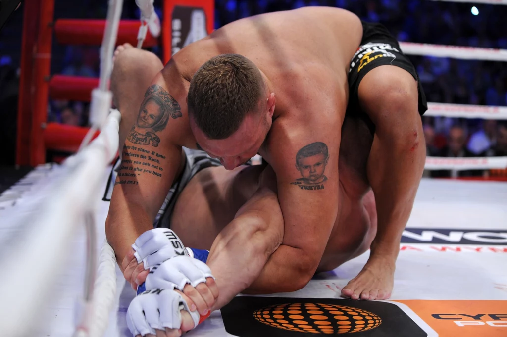 Sean McCorkle poddał w parterze Mariusza Pudzianowskiego