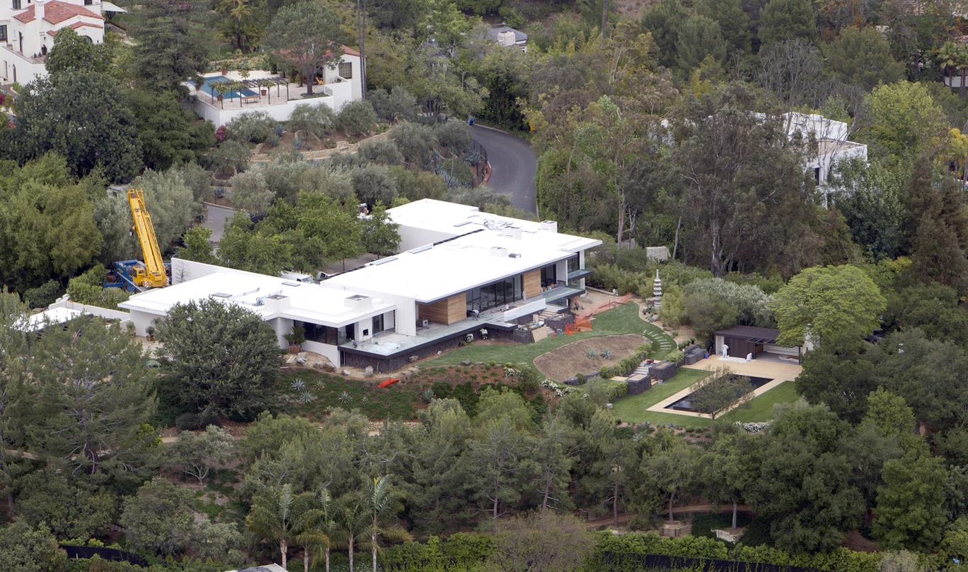 Dom Jennifer Aniston Dom Jennifer Aniston