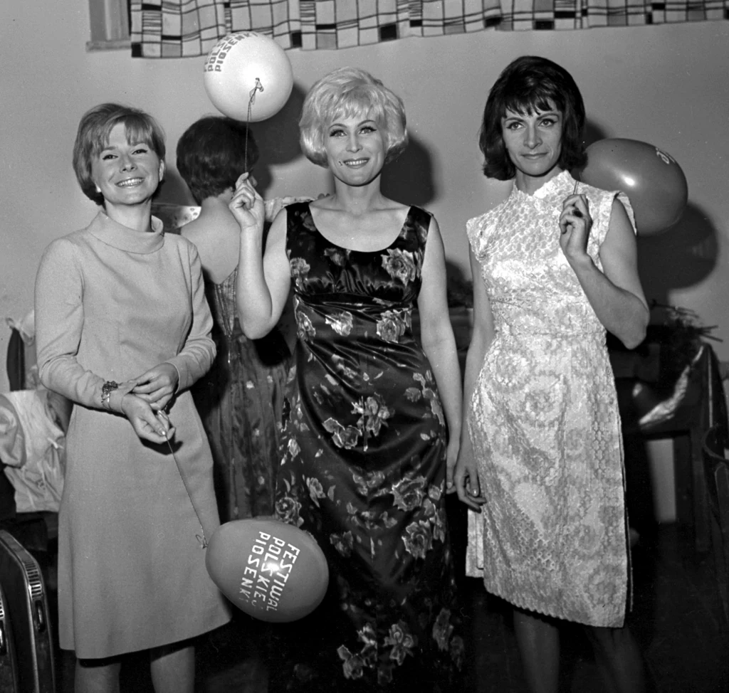 Łucja Prus, Irena Santor, Joanna Rawik - Opole '66 Łucja Prus, Irena Santor, Joanna Rawik - Opole '66