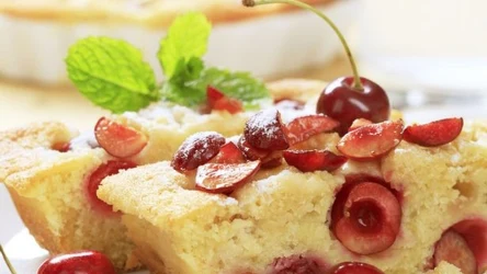Ciasto z owocami.
