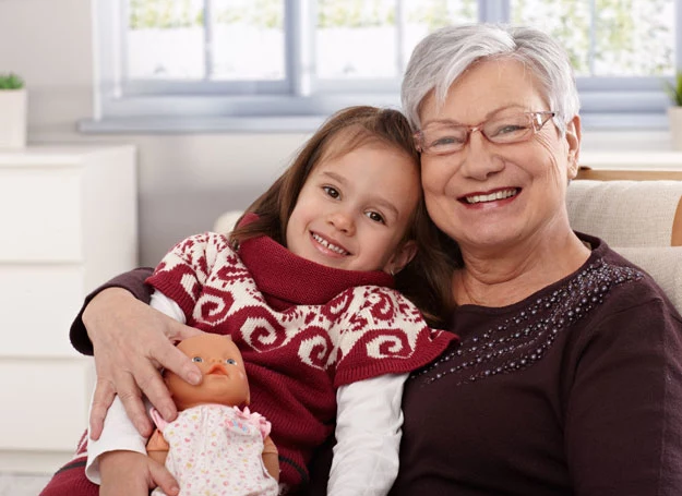 Seniorki opiekujące się wnukami otrzymają 1500 zł?