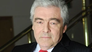Leszek Teleszyński lubi wspominać zabawne sytuacje, jakie wydarzyły się na planach filmów i seriali, w których brał udział. 