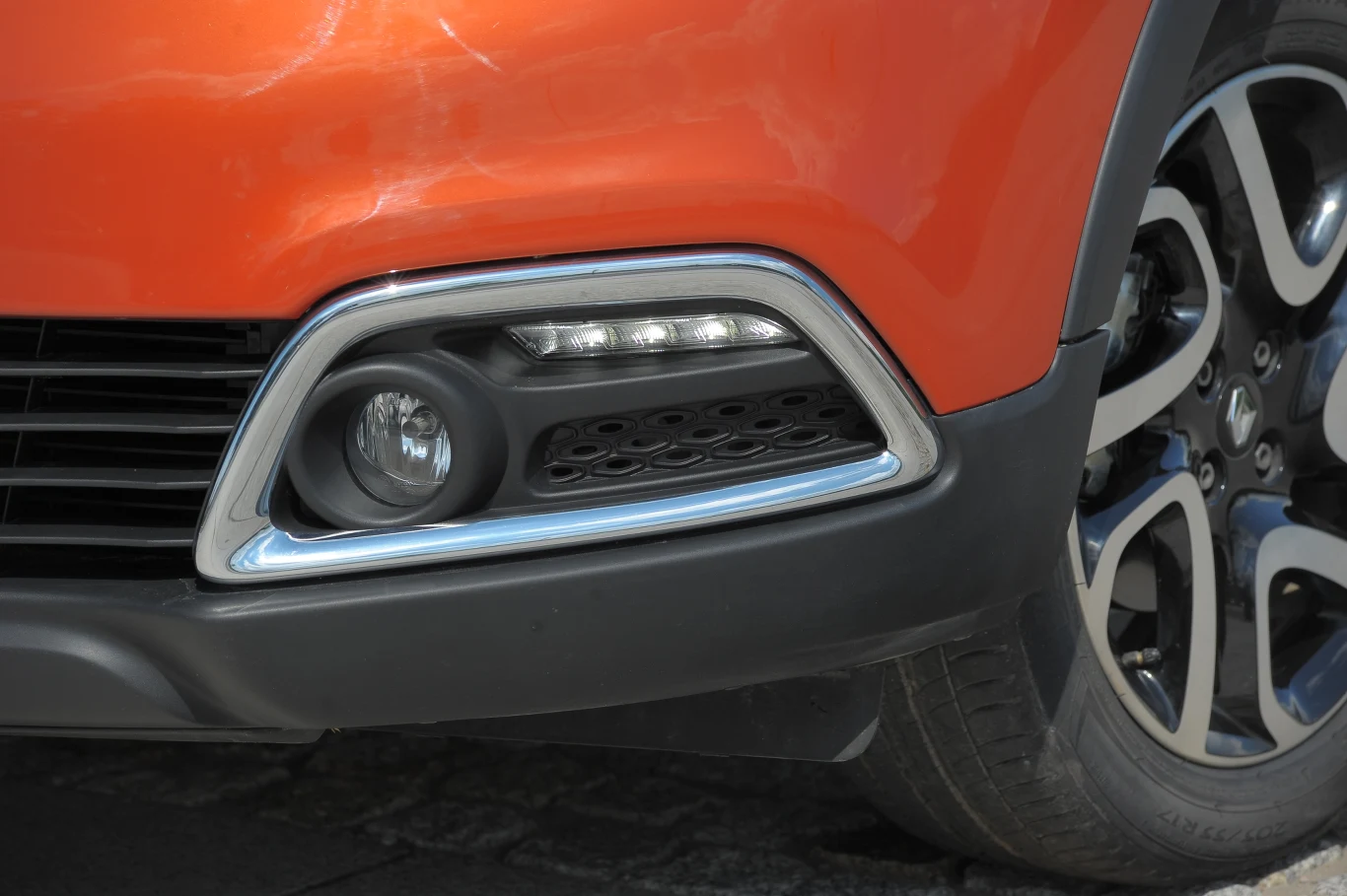 Renault Captur 1.2 TCe EDC Intens