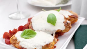 Kotlety z pomidorami i mozzarellą