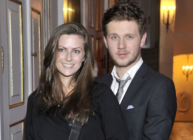 Partnerka aktora, Laura Breszka, jest absolwentką łódzkiej szkoły filmowej.