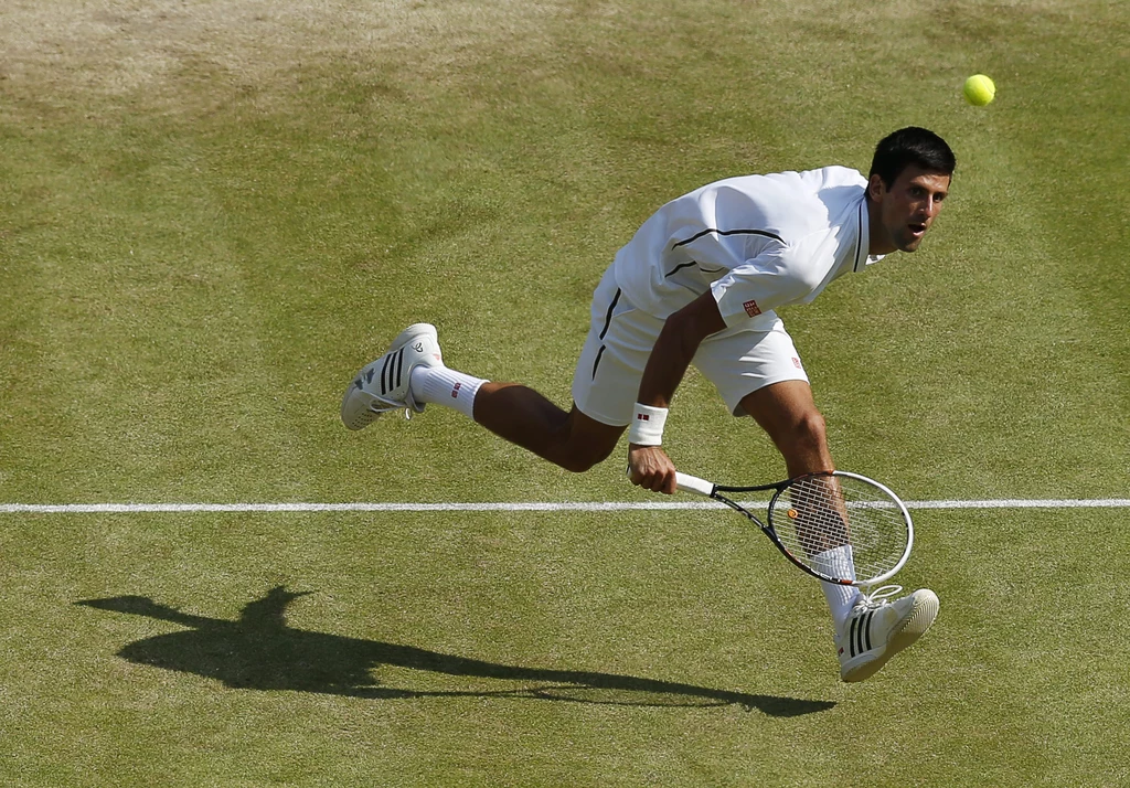 Półfinał Wimbledonu obfitował w zwroty akcji i stał na świetnym poziomie
