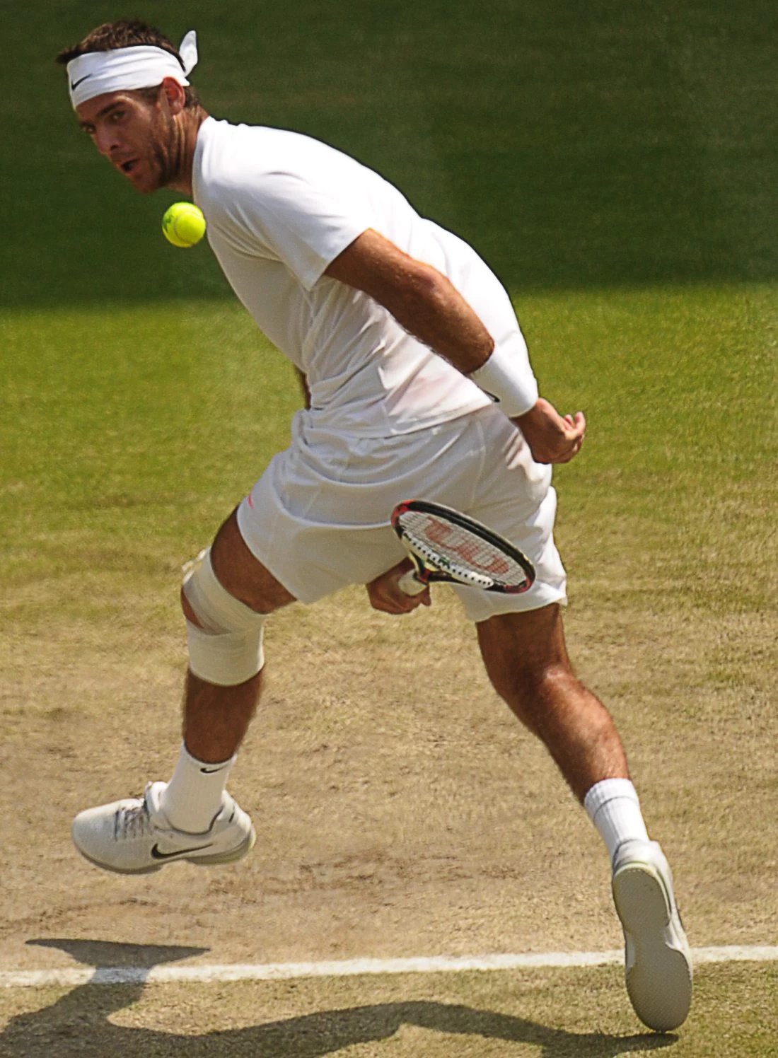 Półfinał Wimbledonu obfitował w zwroty akcji i stał na świetnym poziomie