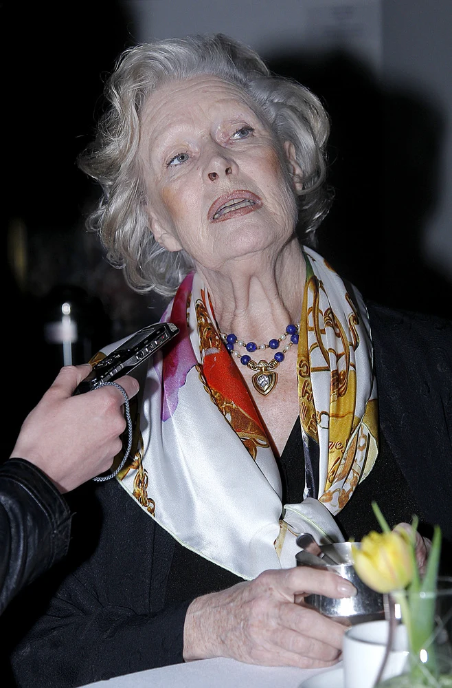 Beata Tyszkiewicz Beata Tyszkiewicz