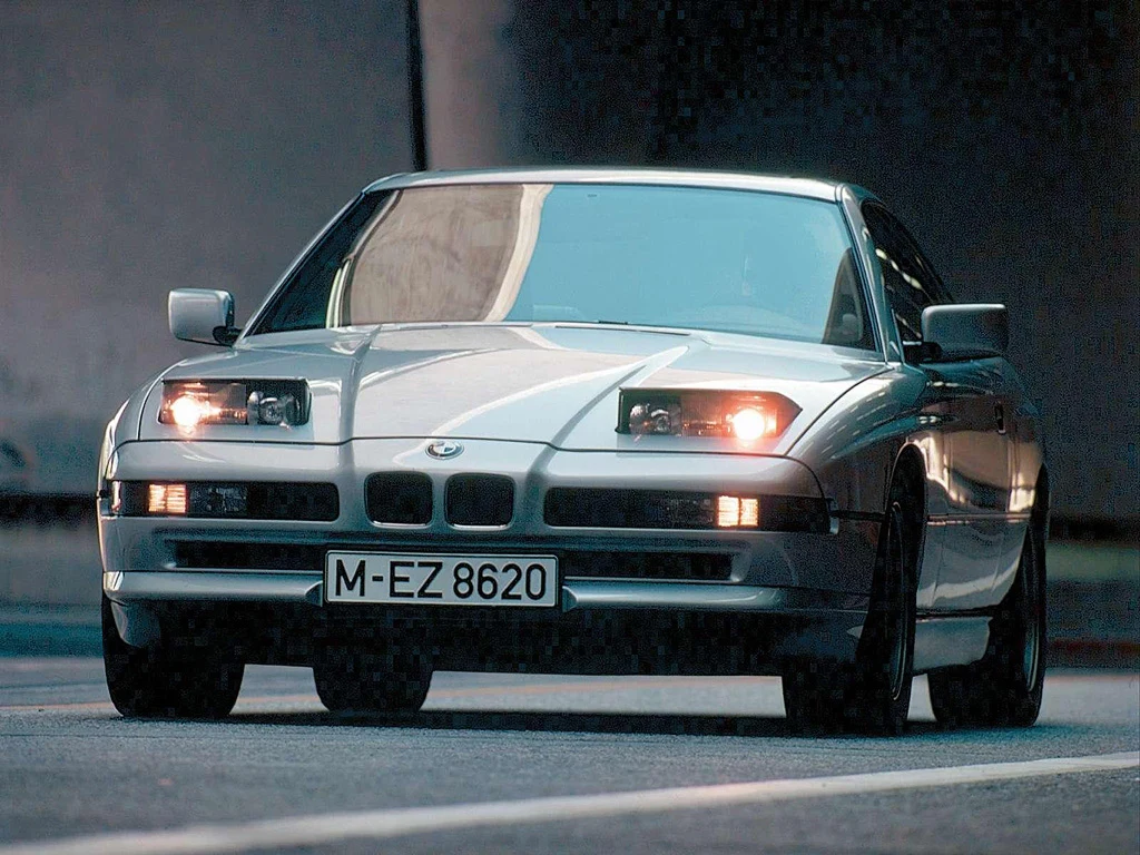 BMW 850i (E31)