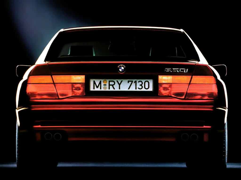 BMW 850i (E31)