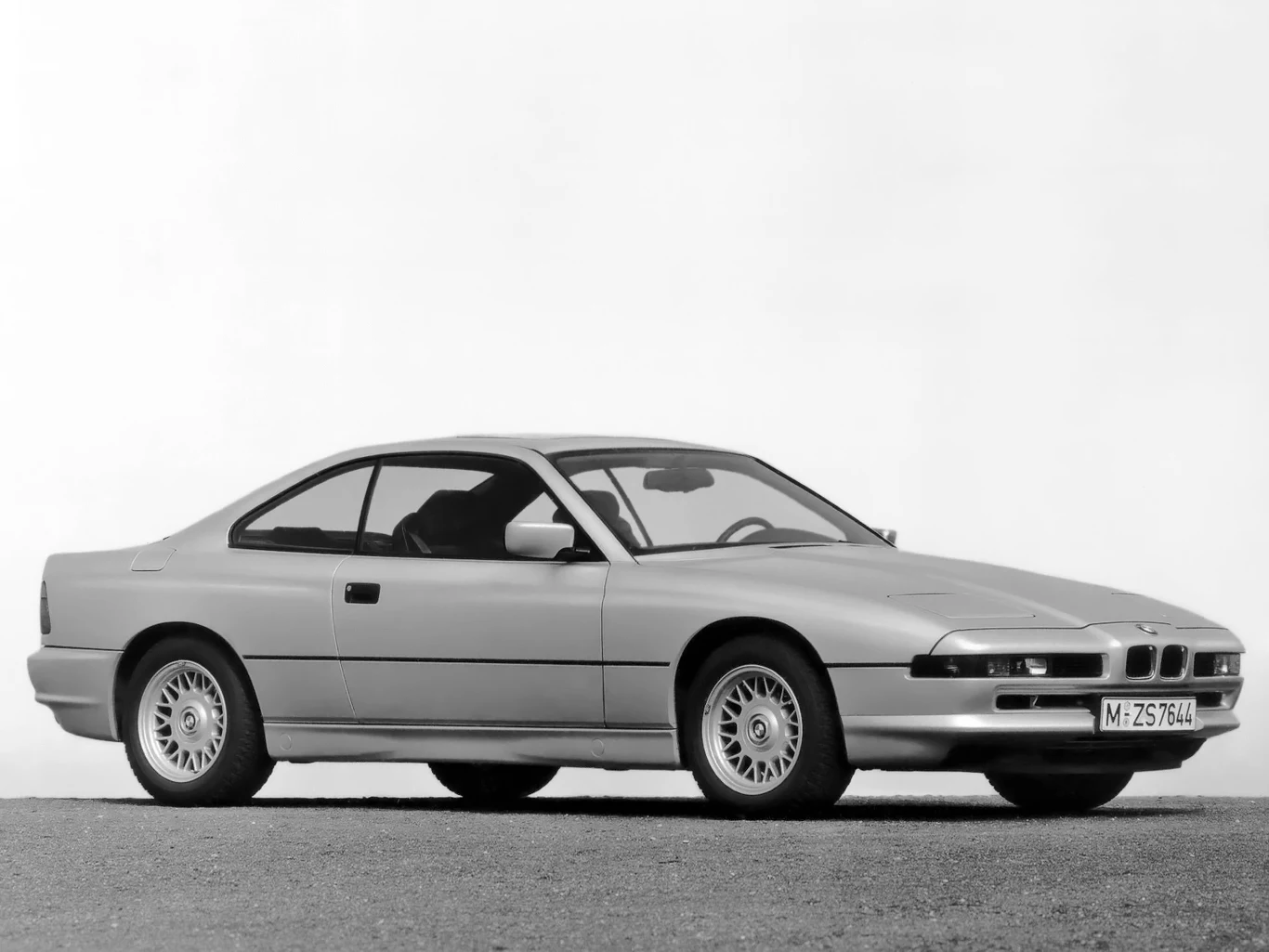BMW 850i (E31)