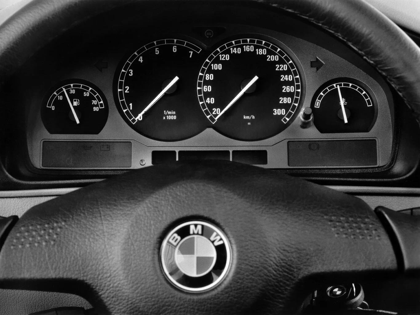 BMW 850i (E31)